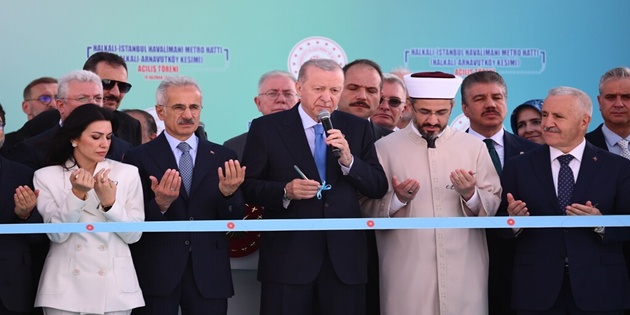 Halkalı-İstanbul Havalimanı Metro Hattı Açıldı